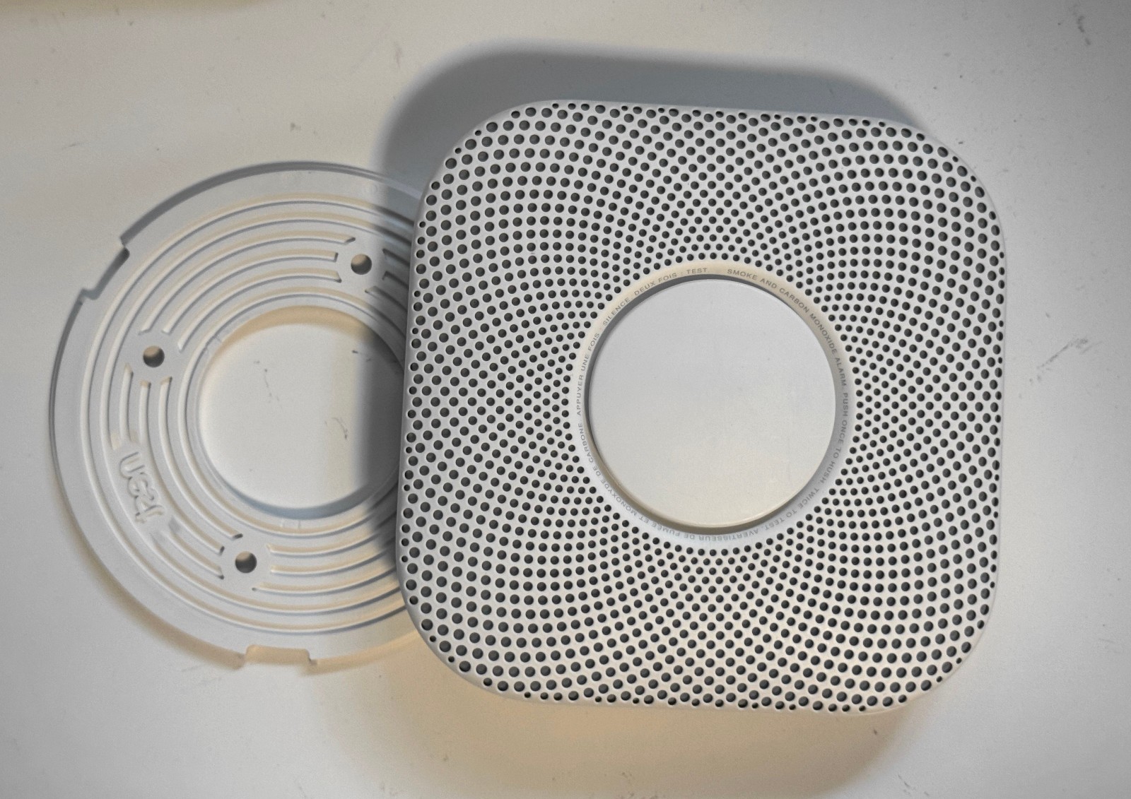 Google Nest Protect Battery Smoke Detector Carbon Monoxide Alarm Expires 2032-03 gallery