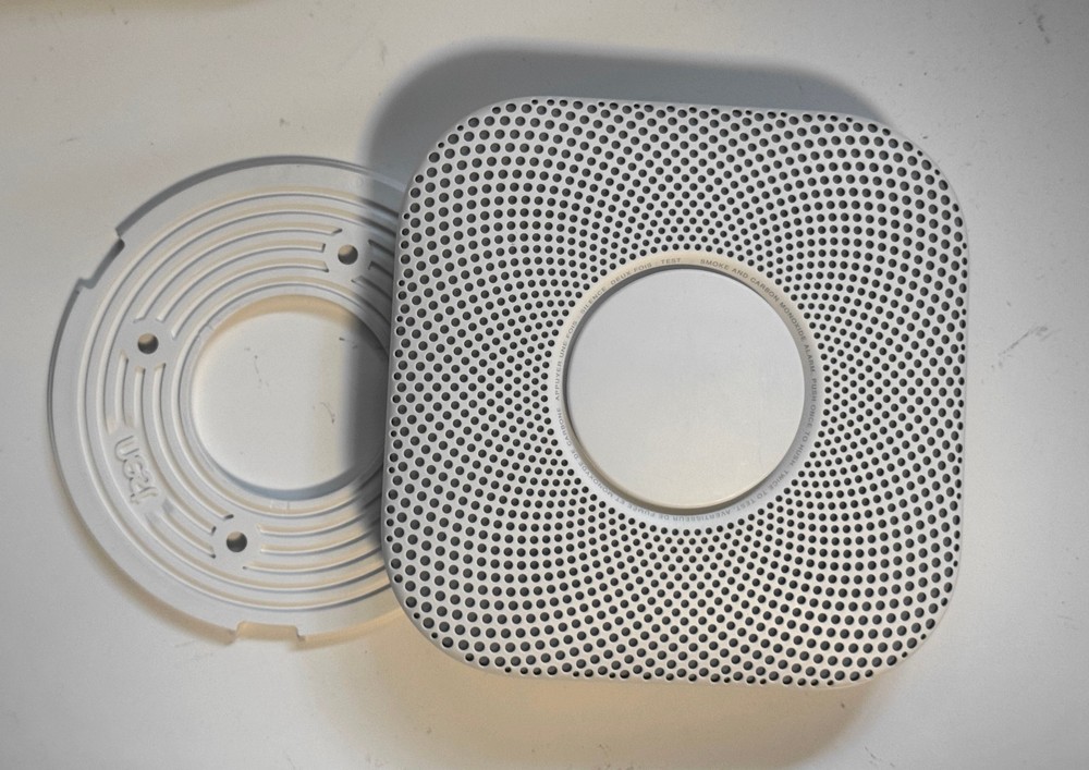 Google Nest Protect Battery Smoke Detector Carbon Monoxide Alarm Expires 2032-03
