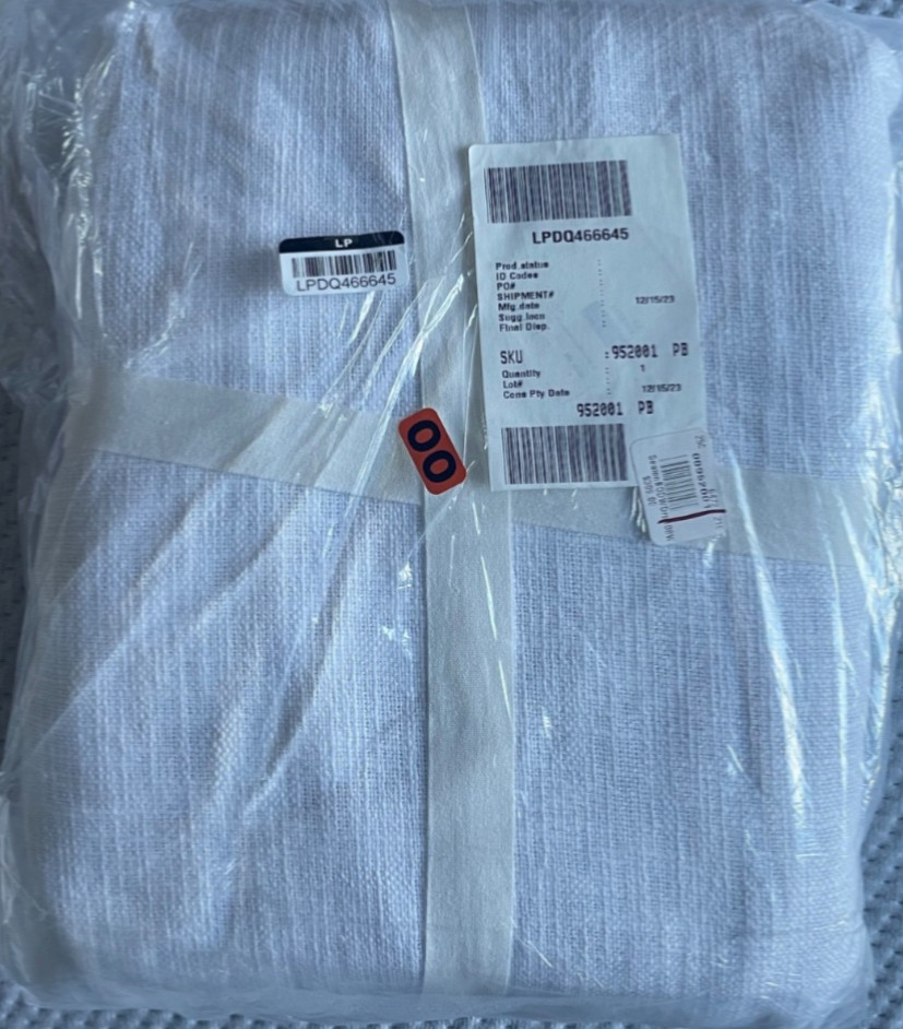 NEW $359 POTTERY BARN Seaton Textured Cotton Blackout 3in1 Curtain 100"x108" Wht gallery