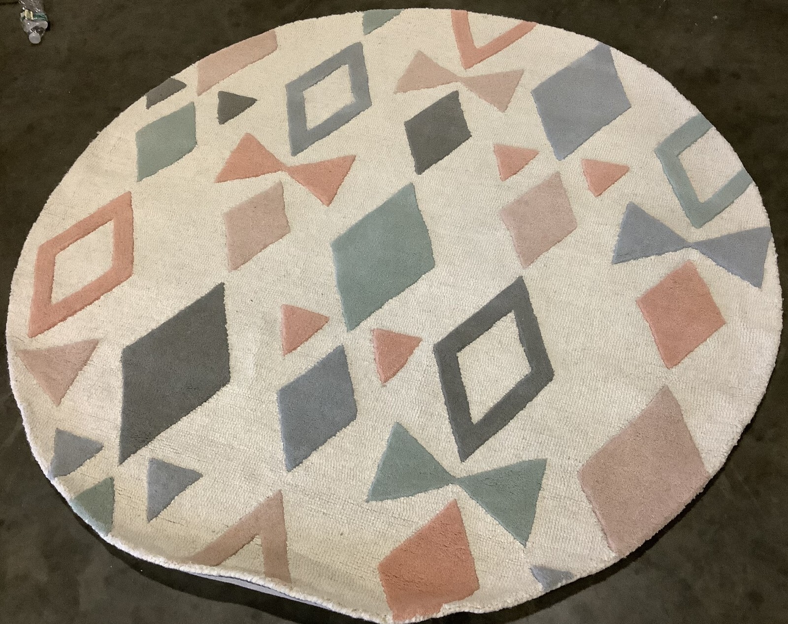 IVORY / MULTI 5'-0" x 5'-0" Back Stain Rug, Reduced Price 1172675579 SFK901A-5R gallery