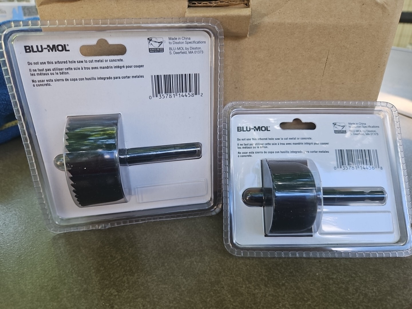2-Blu-Mol- Quick Change Wood/Plastic Carbon Arbored Hole Saw-2 1/8" & 1-3/4" gallery