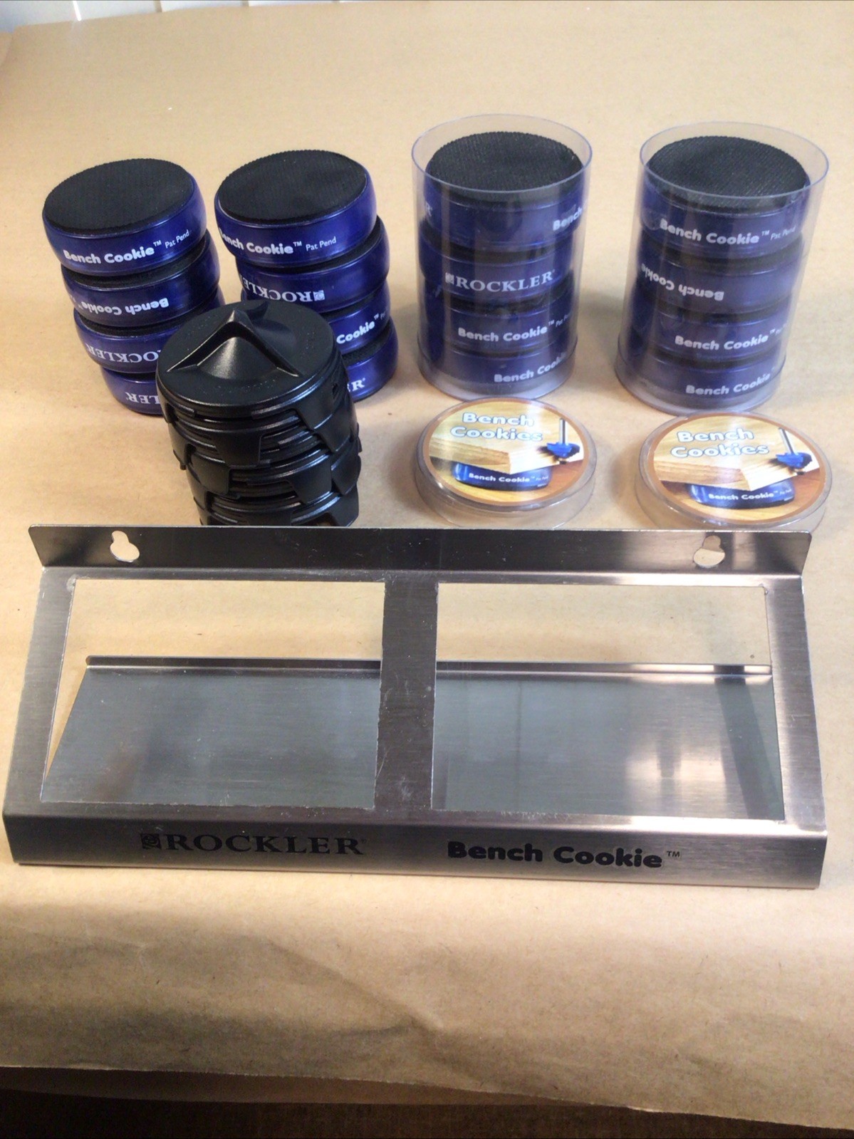 Rockler Bench Cookie Plus Work Gripper Kit with Grippers and Risers & Wall Mount gallery