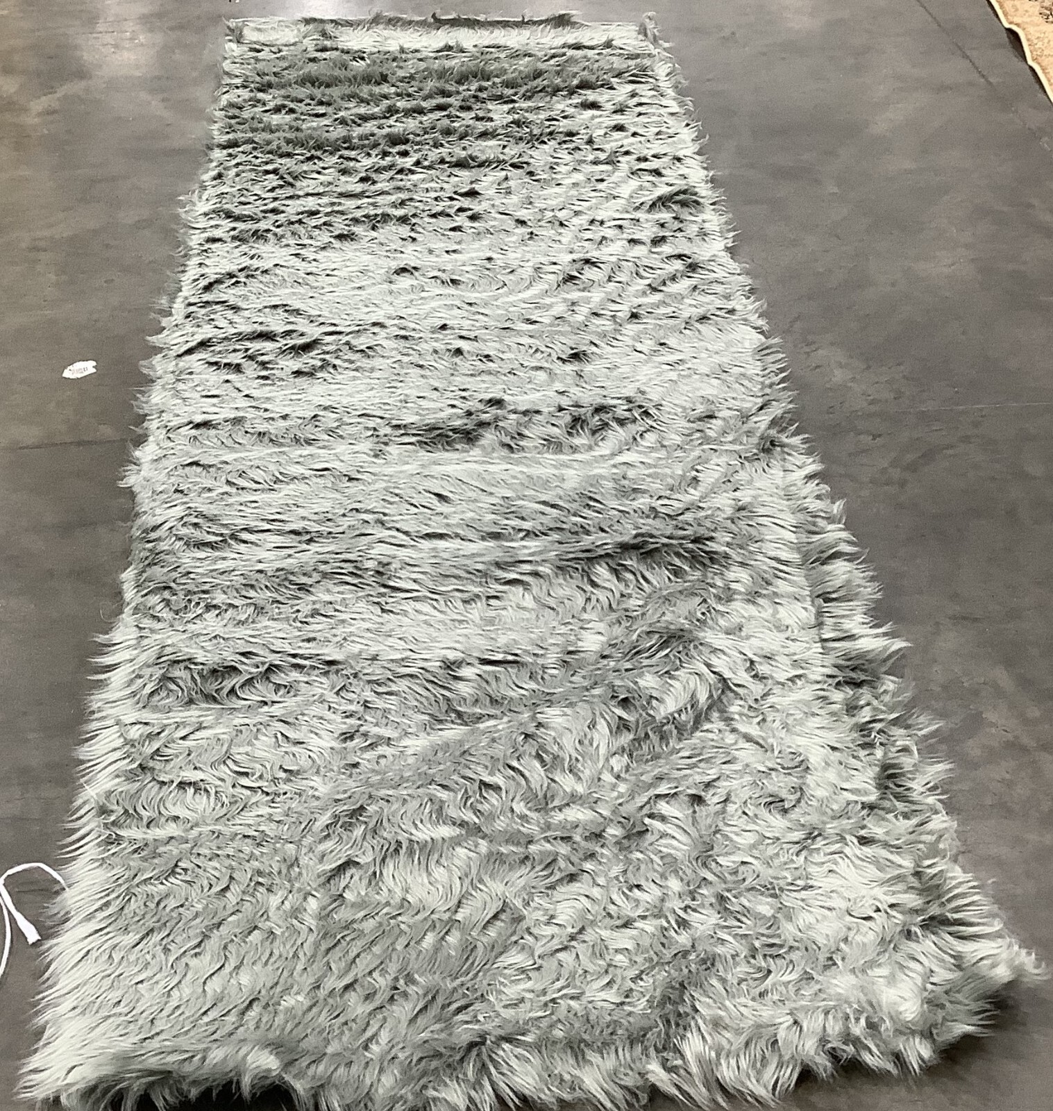 GREY 2'-6" x 8'-0" Back Stain Rug, Reduced Price 1172679702 FSS235D-28 gallery