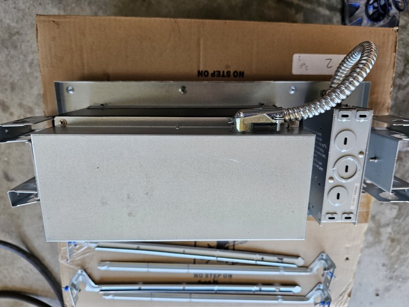 WAC Lighting LED Precision Mult 2LT NC Housing, 3000K Flood - MT-4LD216N-S930-BK gallery