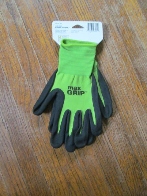 Midwest Max Grip Nitrile Latex Free Gloves Size: S/M - NEW gallery