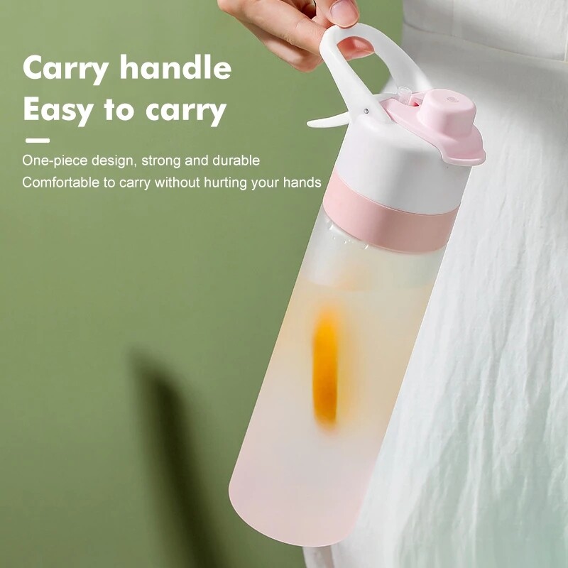 Stay Refreshed All Summer: Large Capacity Spray Water Bottle for Outdoor Fun & F gallery