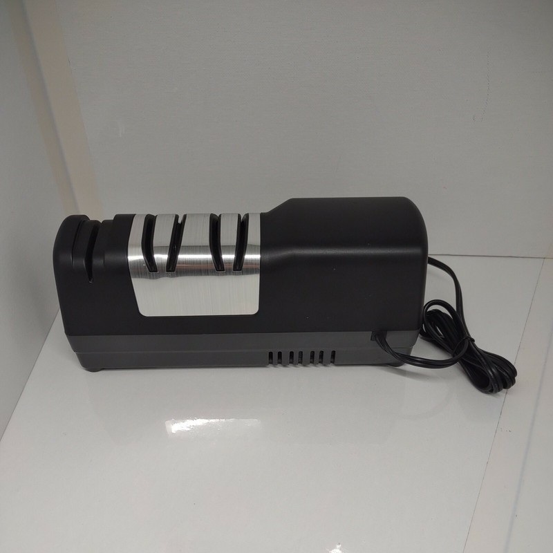 Chef'Choice Hybrid MODEL 250 Knife Sharpener 120V-42 WATTS gallery