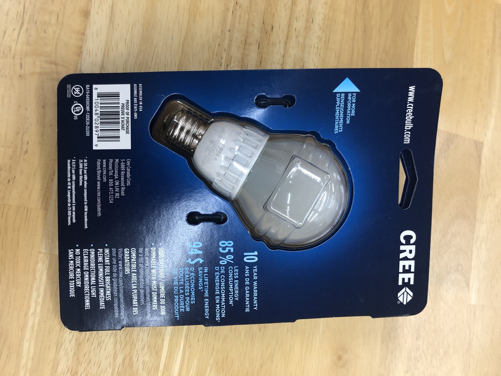 1 CREE 40W Equivalent Daylight 5000k A19 Dimmable LED Light Bulb gallery
