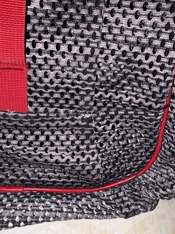 adidas Black Red Hiking Backpack Mesh Fabric Adjustable Straps 3 Pockets 4