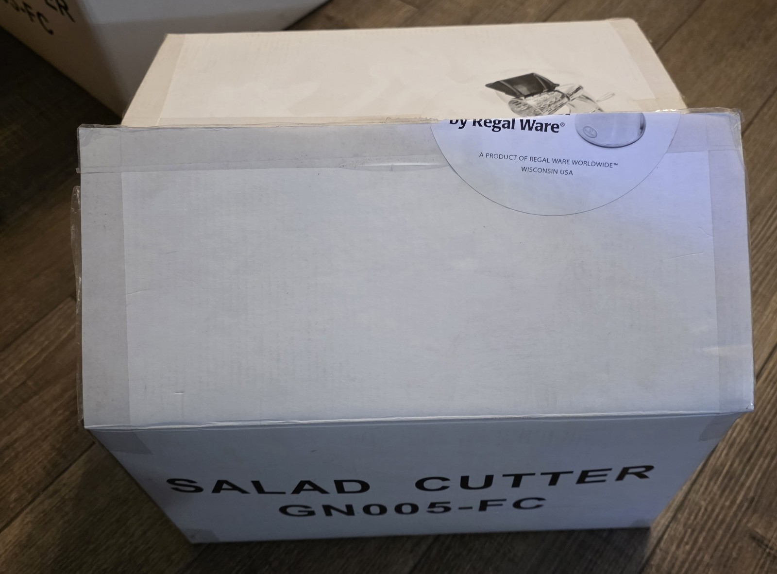 Regal Ware Manual Food Cutter/Processor w/5 Cones & Manual GN005-FC New In Box gallery