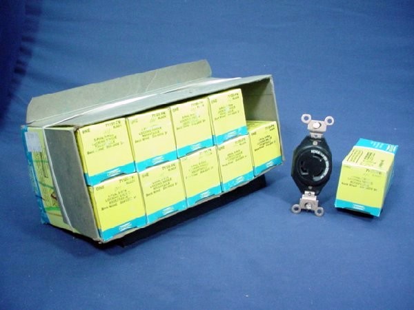 10 Leviton Twist Turn Locking Outlet Receptacles NEMA L11-20R 20A 250V 71120-FR gallery