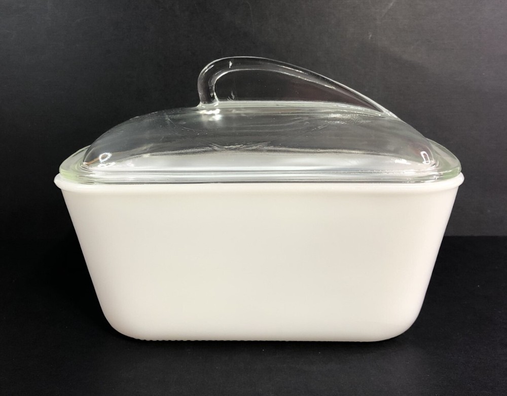 Glasbake White Milk Glass Bread Baking Dish With Lid J 305-4- 1 1/2 qt