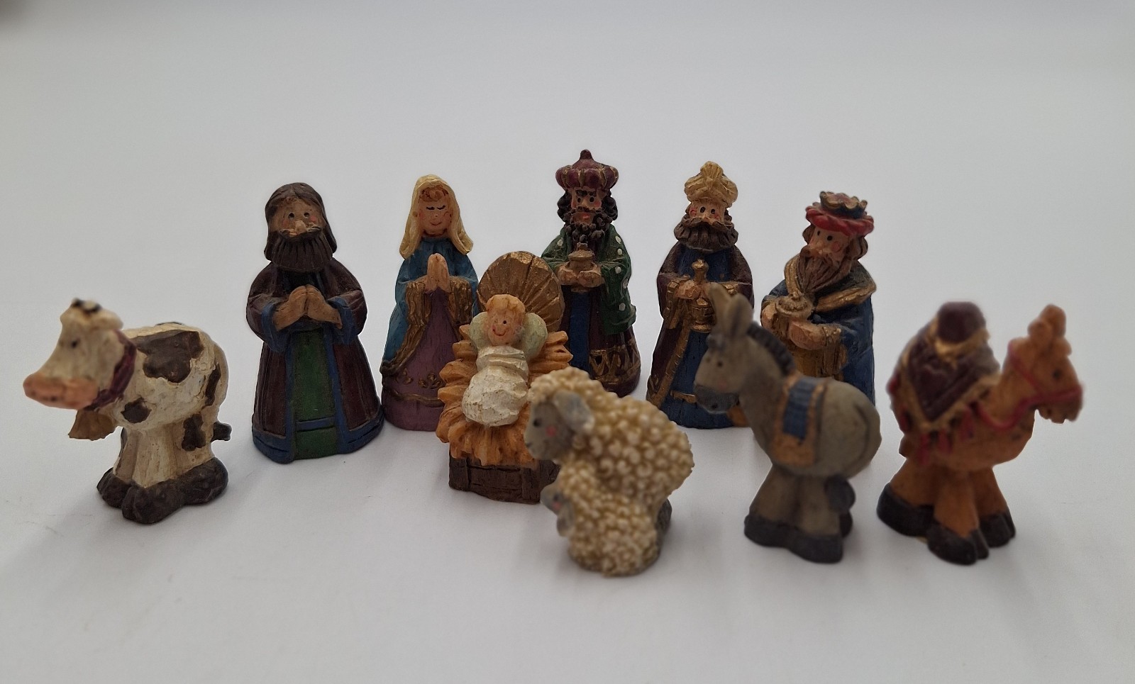 Giftco Inc Miniature Nativity Set Polystone Folk Art Primitive Mini 10 Piece gallery