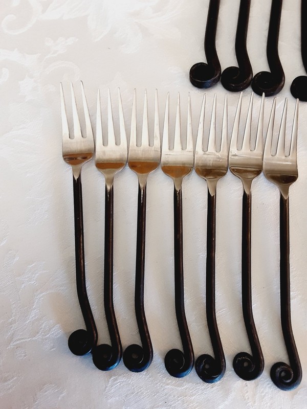 Treble Clef Gourmet Settings GS Flatware 18/10 Stainless 35 Pieces Spoons Forks gallery