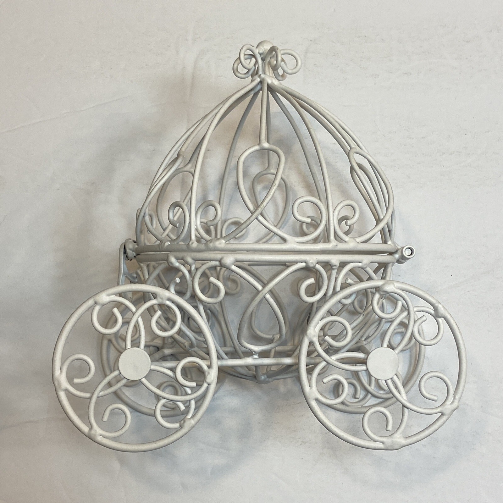 Cinderella Style Carriage White Plastic Table Decoration Wedding Shower Display gallery