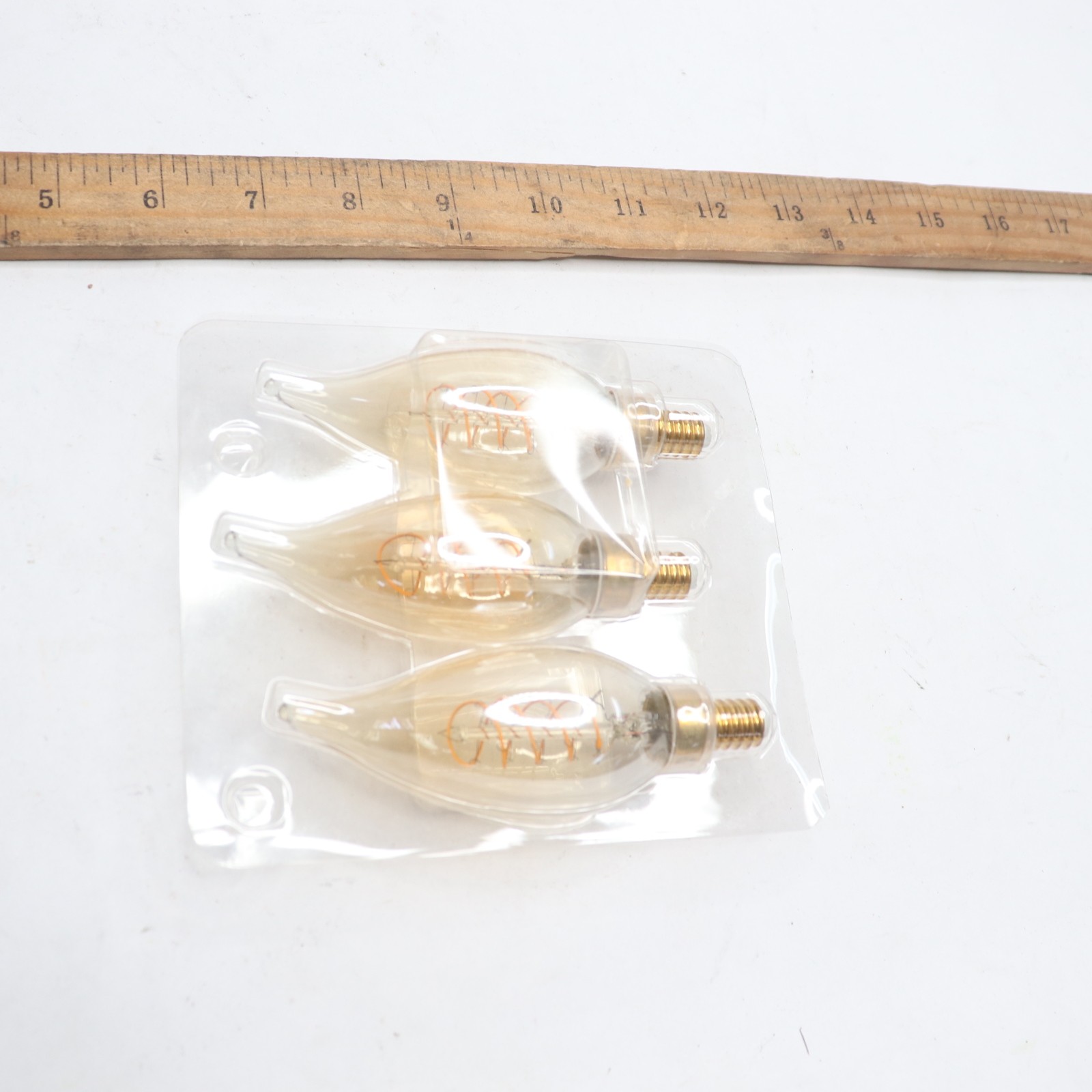 (3-Pk) EcoSmart LED Vintage Edison Light Bulb Dimmable Amber 2200K 40W Eqv gallery