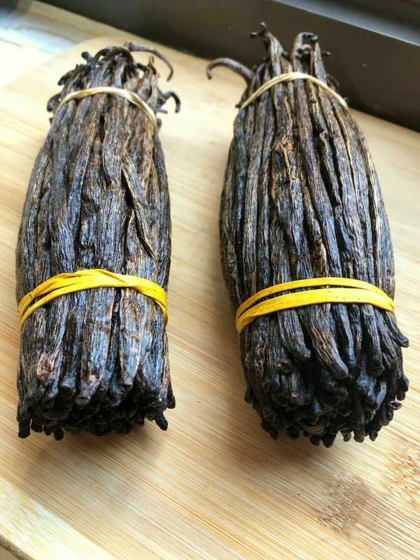 20 Madagascar Grade B Extract Grade Bourbon Vanilla Beans gallery