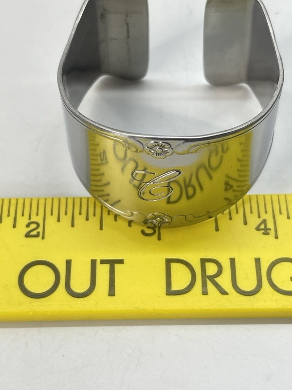 8 Custom Craft Napkin Rings Monogram “C” Stainless Steel gallery