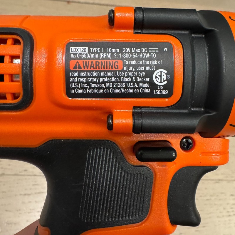 BLACK+DECKER LDX120 Cordless Drill With 20V Max Lithium-Ion Battery - Good Cond gallery