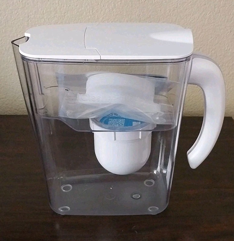 CLEARLY FILTERED Water Pitcher 10 Cups Affinity Filtration (Lid is Detached) gallery