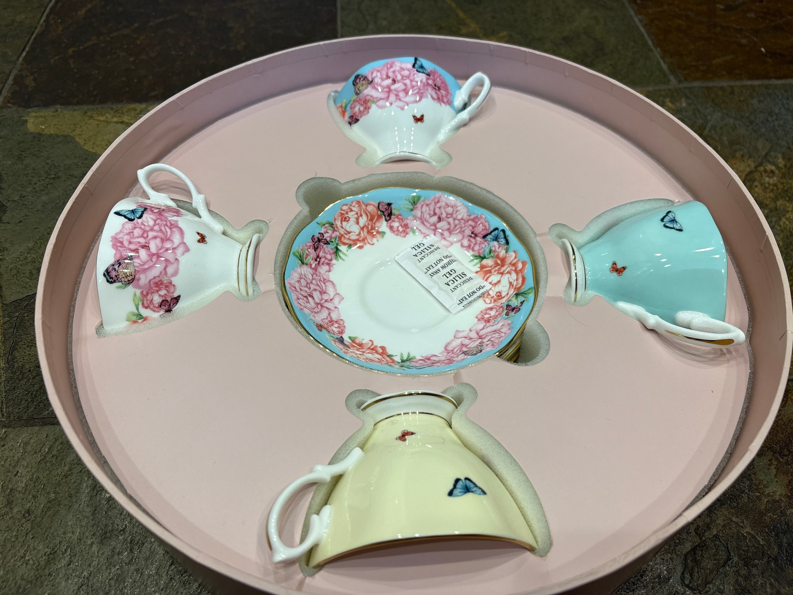 Royal Albert Miranda Kerr Friendship Teacup Saucer Set Set of 4 Butterflies +Box gallery