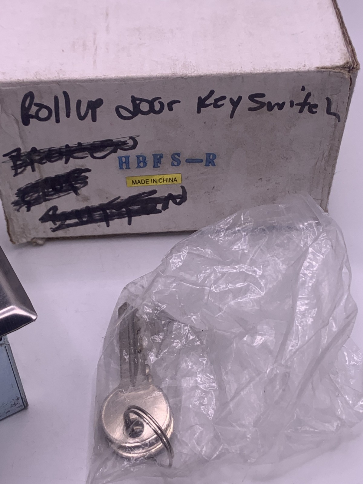 MMTC HBFS-R Key Switch, Single Gang Box, Standard Core & Stop Button, Flush gallery