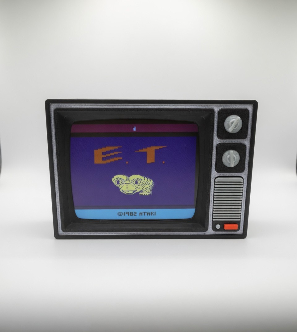 Atari E.T. The Extraterestrial Video Game Retro TV Display 80s Nostalgia gallery