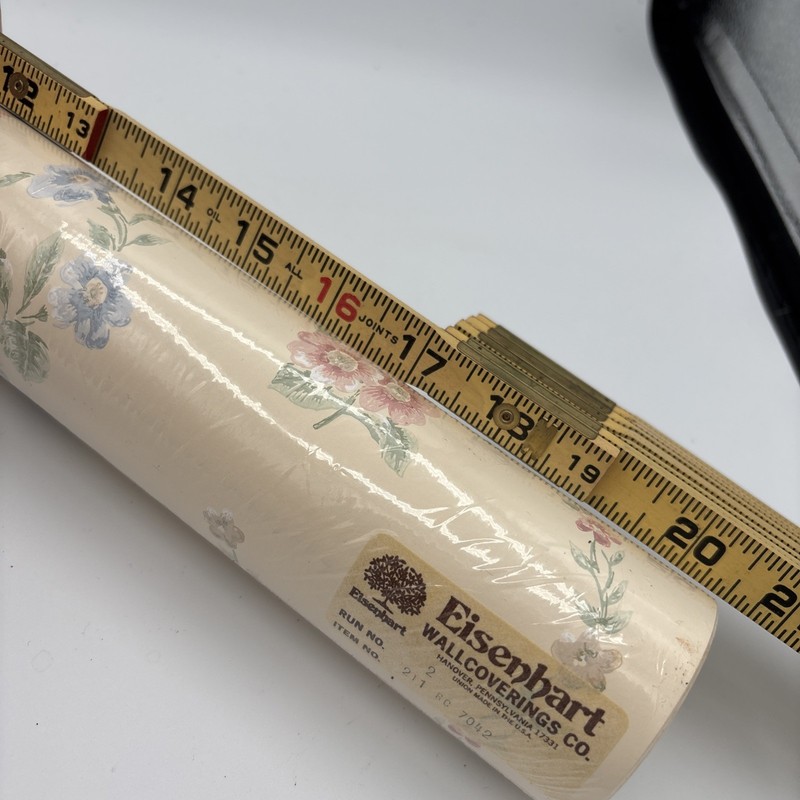 VTG Eisenhart Prepasted Strippable Floral Beige Cottage Roses Girl Wallpaper NOS gallery