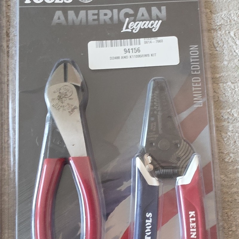Klein Tools American Legacy 7pc Tool Set Pliers/Stripper/Screwdriver + Bag gallery