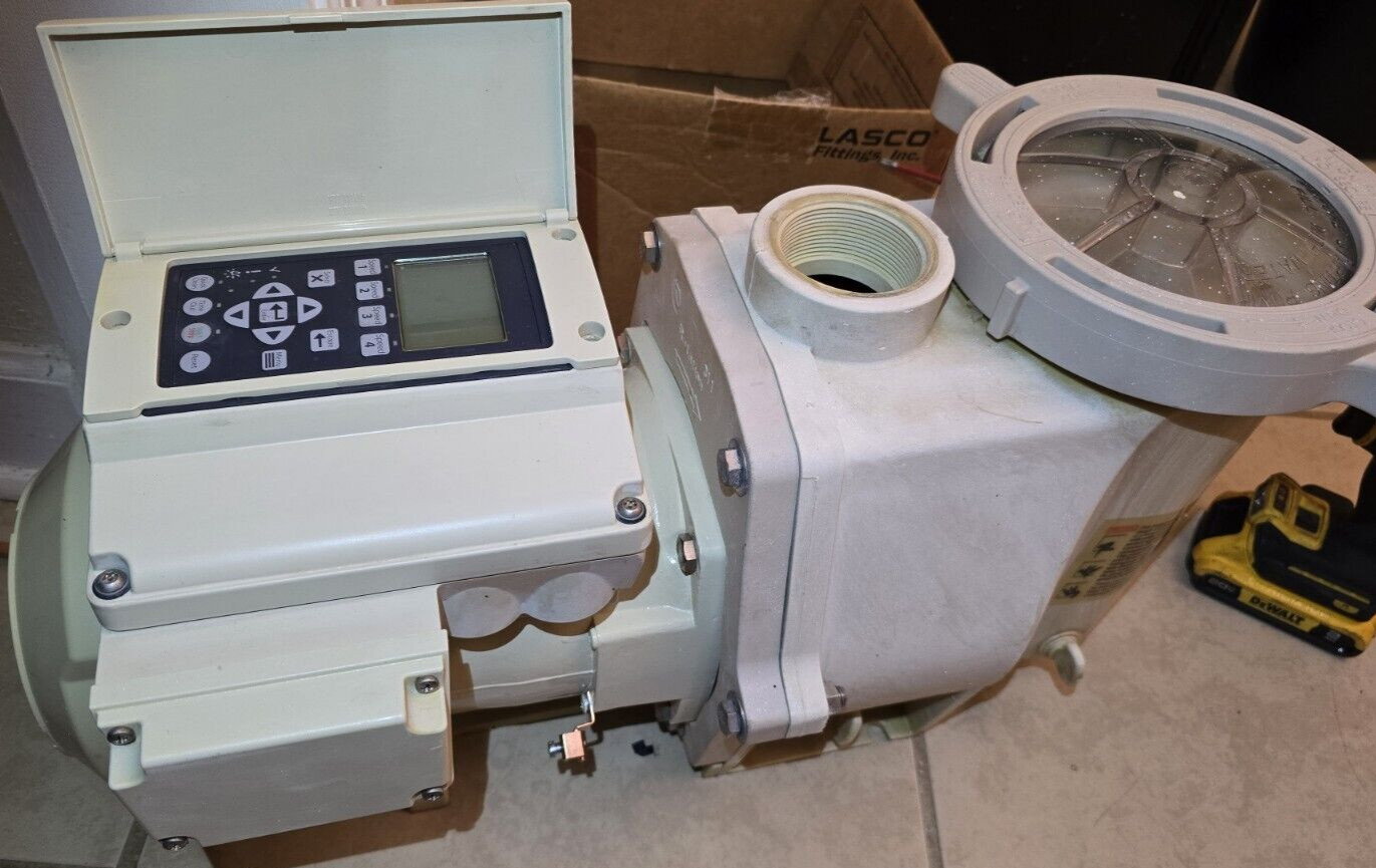 READ .. Pentair IntellFlo 011018/ 011028 Variable Speed EXCELLENT, PRO-PREPARED gallery