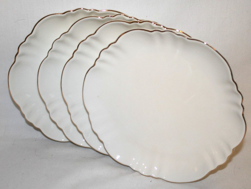 Grace Teaware Solid White Gold Trim Scalloped Rim Set of Four Dinner Plates New gallery