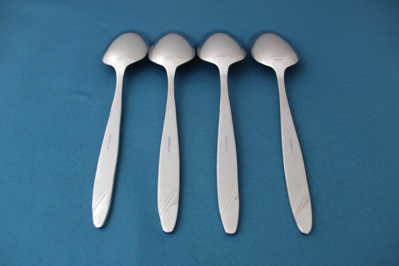 Oneida RISOTTO Place Oval Soup Spoons (Set of 4) Indonesia NEW 6 7/8" gallery