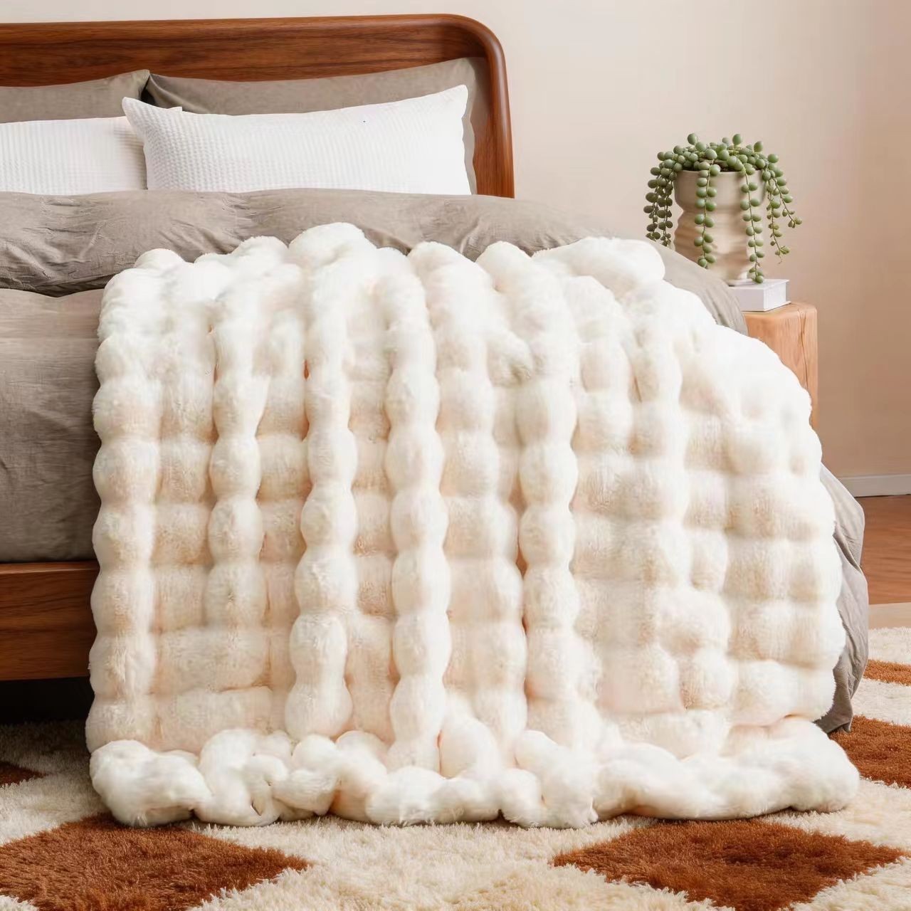 540GSM Thick Faux Rabbit Fur Throw Fluffy Soft Cozy Sofa Blanket Plush gallery