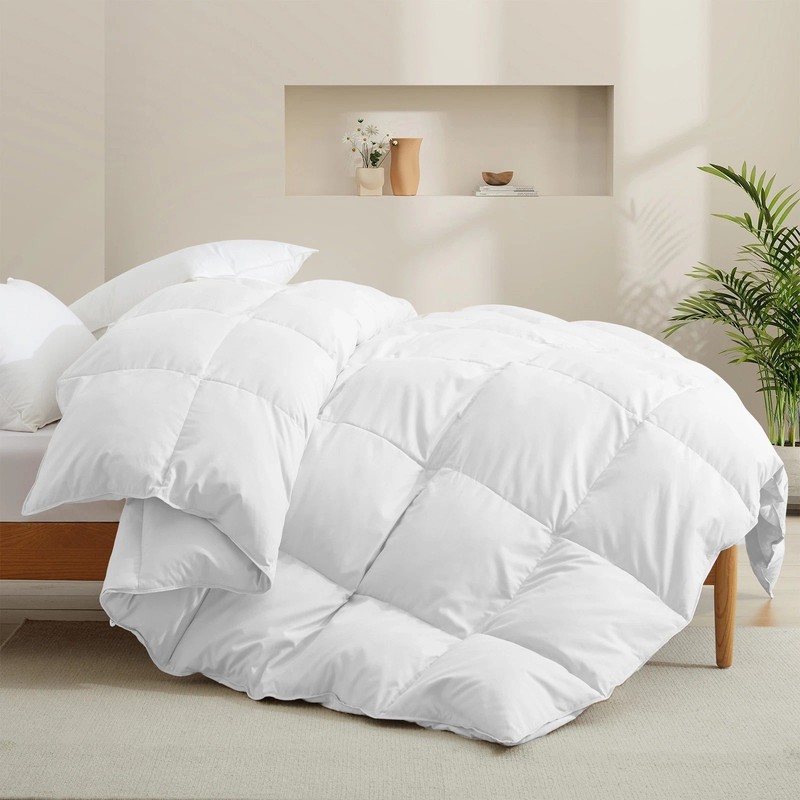 Super Soft Cozy Warm Oversized Down Comforter , King or Queen Bed Blanket Duvet gallery