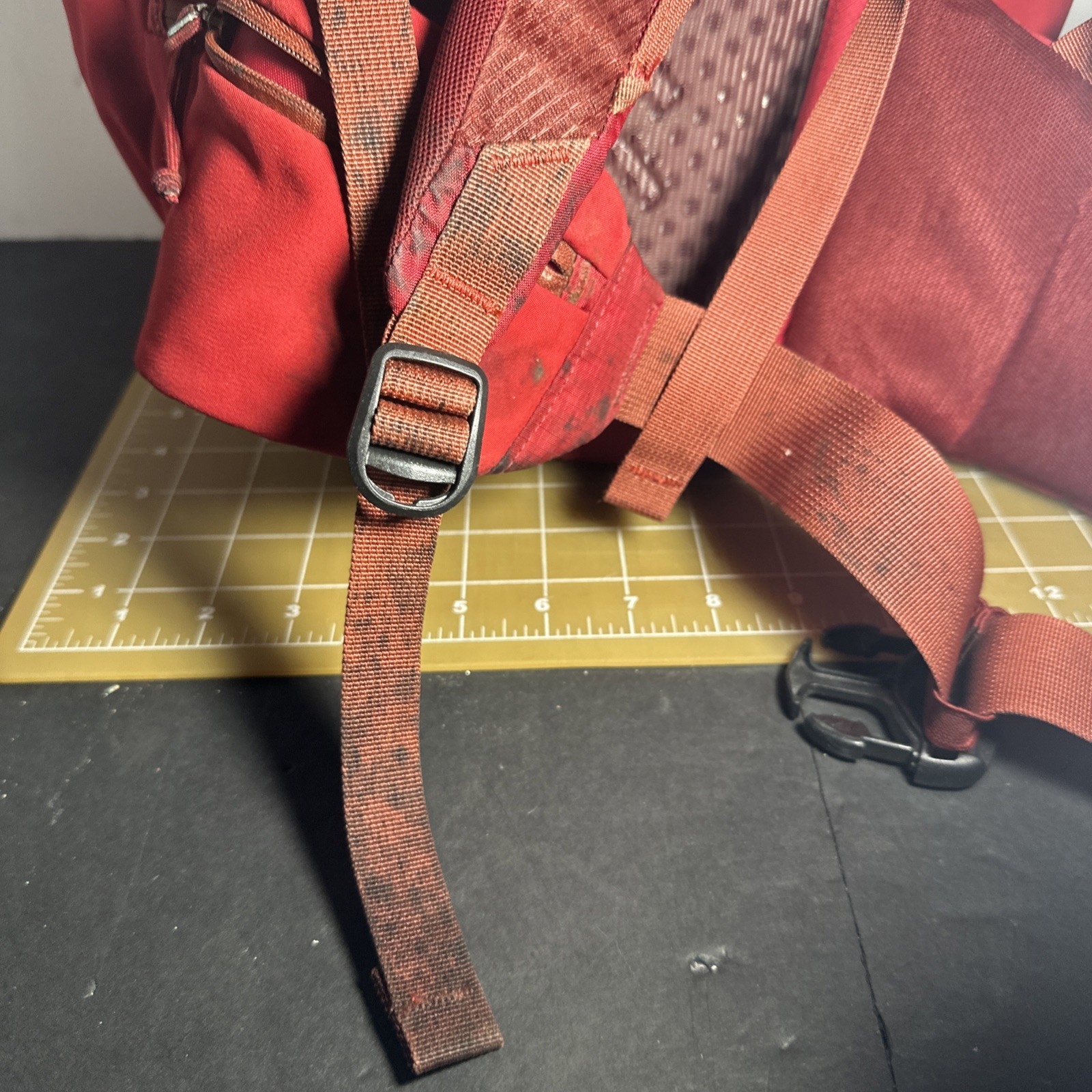 Patagonia Nine Trails Pack 28L – Red – Hiking Backpack 4