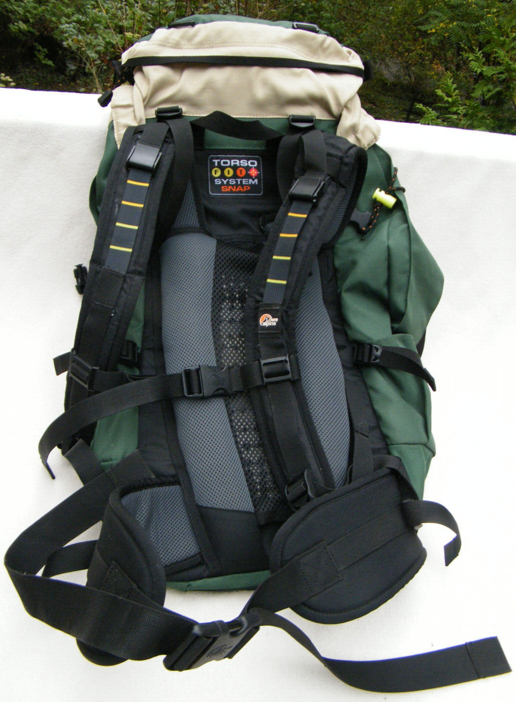 Lowe Alpine Beartooth 45 Green Backpack with Torso Fit