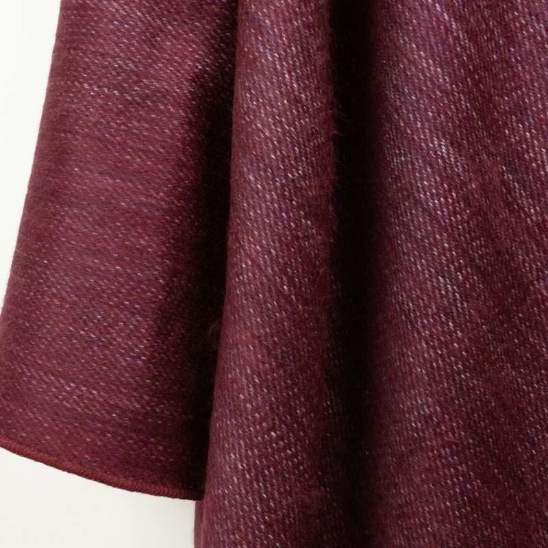 DOUBLE DENSITY ALPACA WOOL BLANKET THROW | QUEEN SIZE | SOFT&WARM BURGUNDY WINE gallery