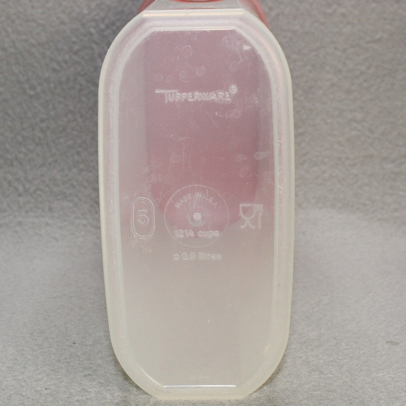 Tupperware Modular Mate Oval 5 Container Red Lid 12.25 Cup Good Vintage Storage gallery