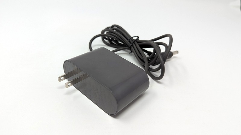 Dyson Class 2 Battery Charger (Model 210826-03) gallery