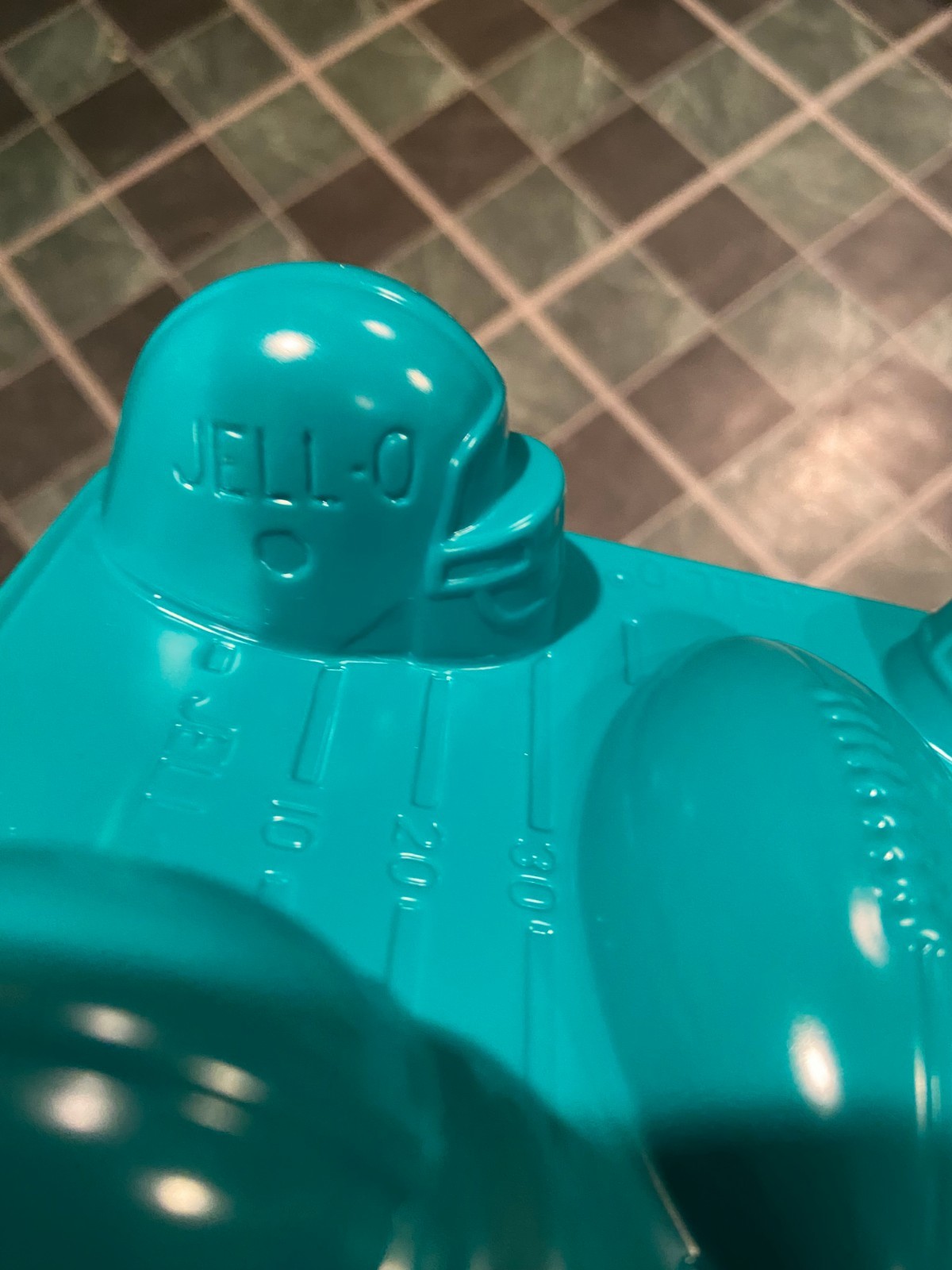 2 Jell-O Green Football Theme Plastic Molds *NEW/No Tags* j2 gallery