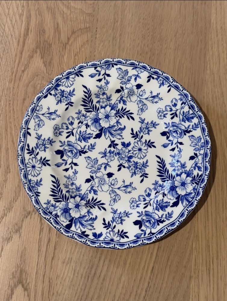 Johnson Brothers DEVON COTTAGE BREAD AND BUTTER / DESSERT PLATE 6.8" / 17cm