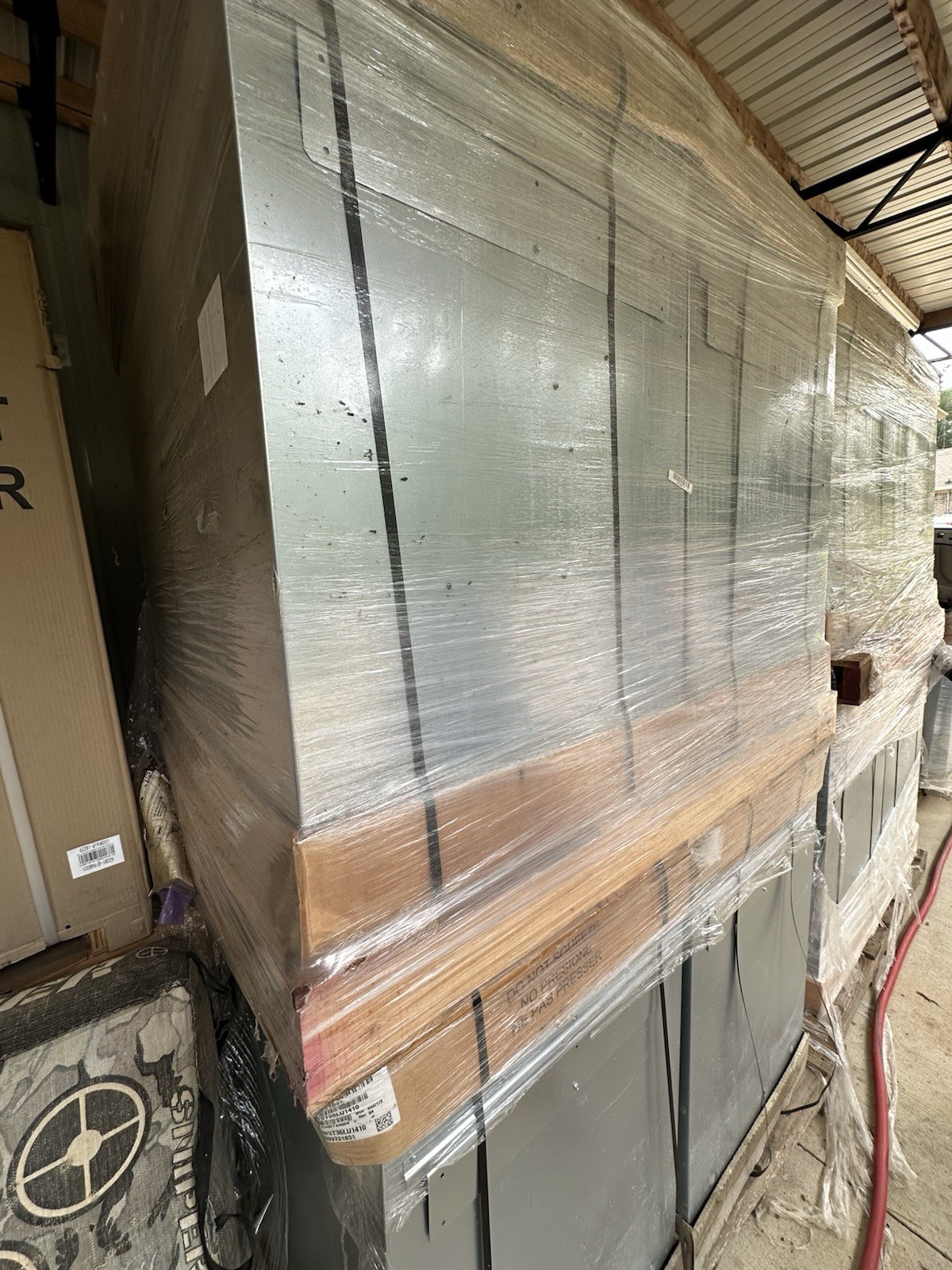 Goodman AWST36LU1410 Wall Mount Air Handler gallery