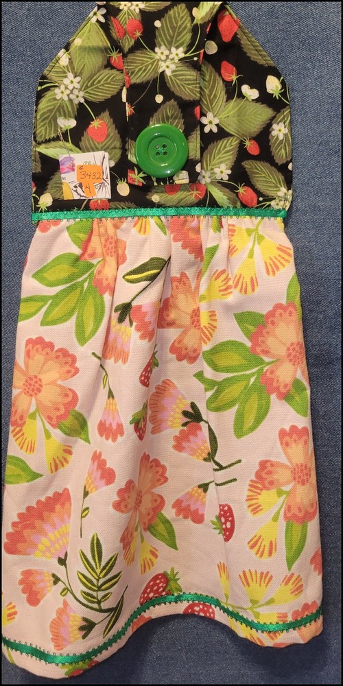**NEW**Handmade Strawberries & Blossoms Hanging Kitchen Hand Towel #3432