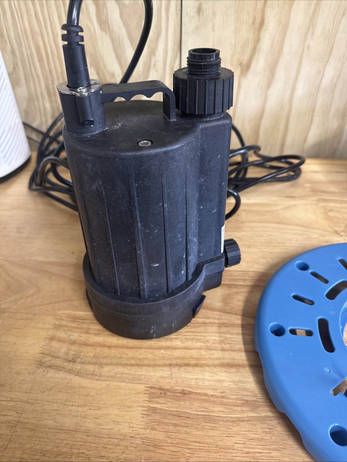 Star Dual Purpose Pool Cover Utility Pump SPCP02. 1/3 HP 40 GPM. 25 Ft. Cord gallery
