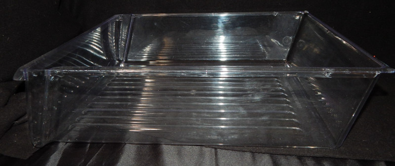 Frigidaire Model FGUS2632LP2 Original Meat Pan 240342830 [2403428] gallery