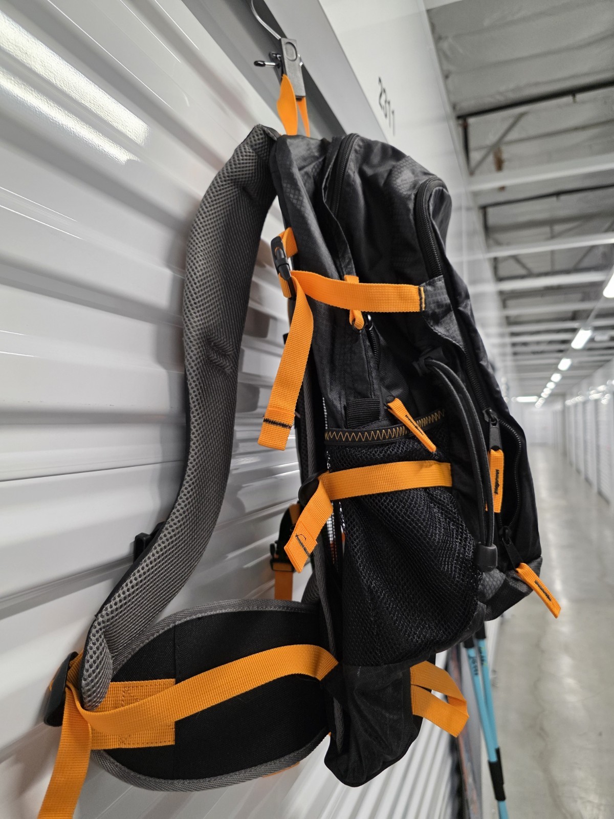 Coleman Kaver 25L Backpack Black & Orange  3