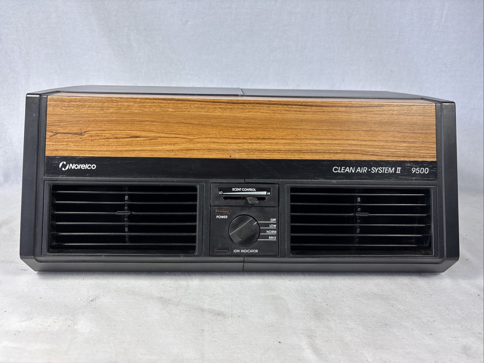 Vintage Norelco Clean Air Purifier System II CA 9500 (TESTED), Needs Filters gallery