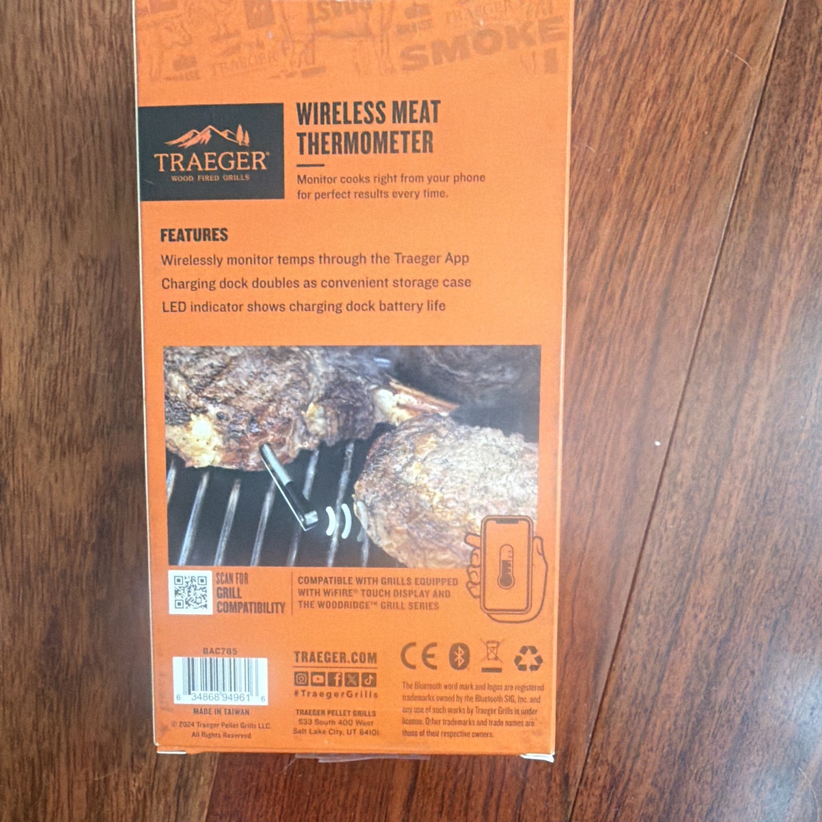 Traeger BAC785 Wireless Meat Thermometer, Traeger App Compatible, LED Indicator gallery
