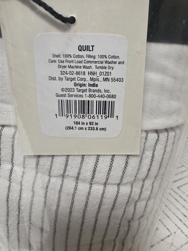✨️ Hearth & Hand King Microstripe Quilt Sour Cream/Railroad Gray 104” X 92” 🆕 gallery