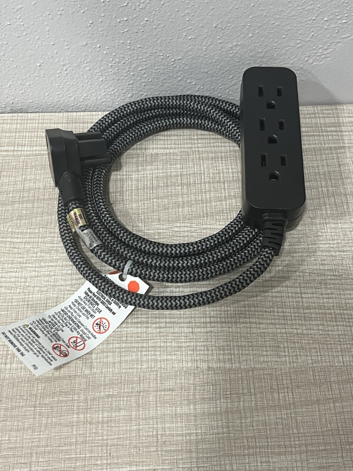 GE Pro 3 Outlet Extension Cord 8 Ft Braided Fabric 13A 1625W Flat Plug Gray NEW gallery